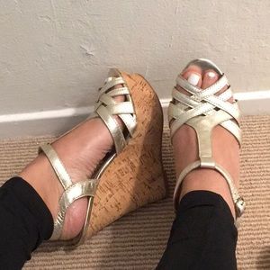 Steve Madden Metallic GOLD platform Wedges